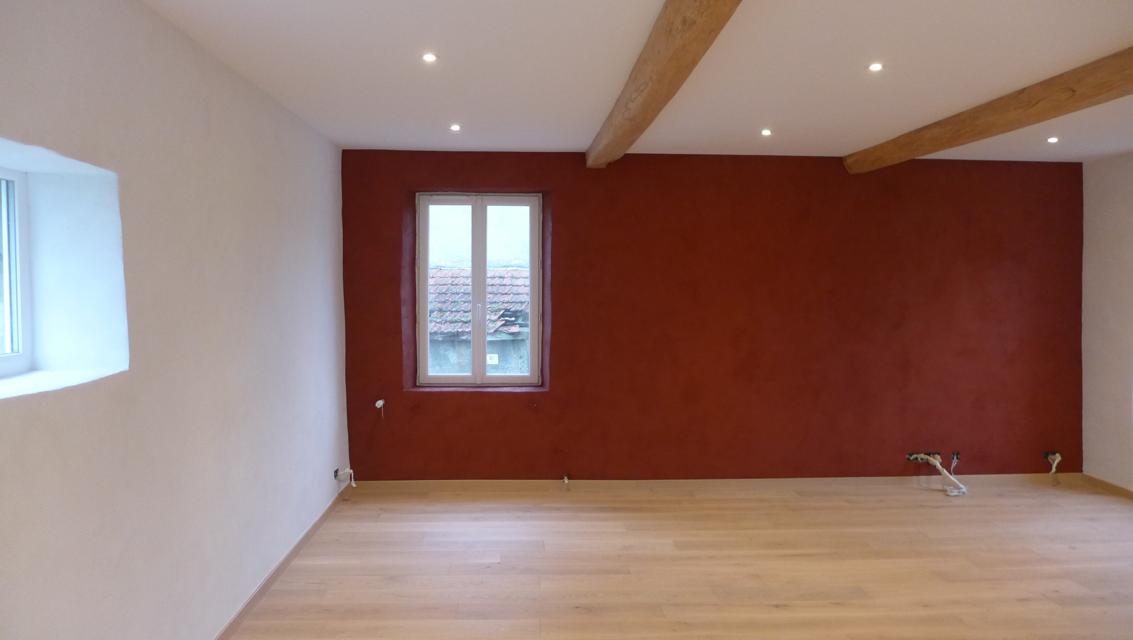 Enduit finition chaux rouge