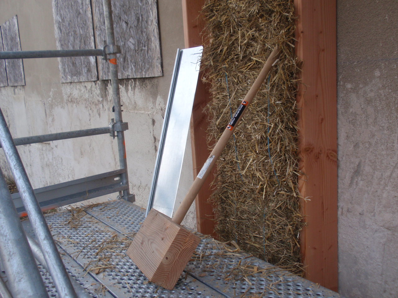 Rénovation extérieure en bottes de paille